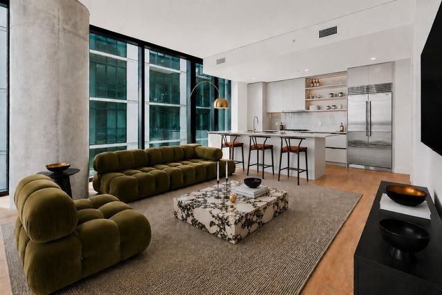 610 Davis ST 1805, Austin, TX 78701