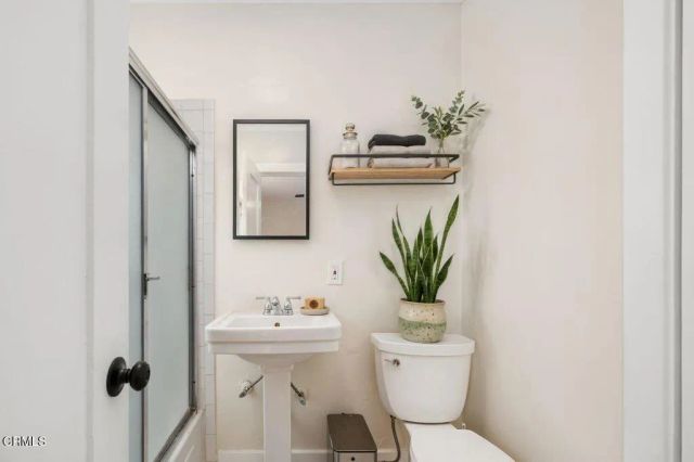 2436 Langdale Avenue, Los Angeles, CA 90041