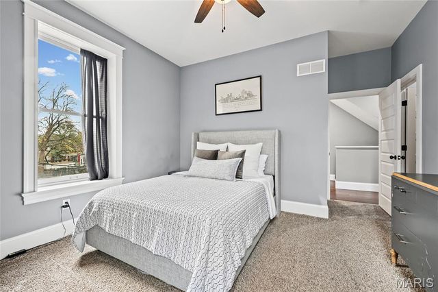 4418 Connecticut Street, St Louis, MO 63116