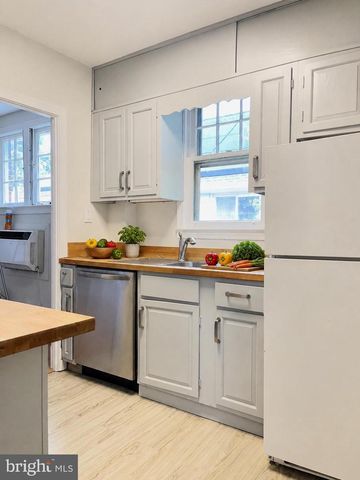 505 S HIGHLAND ST, Arlington, VA 22204