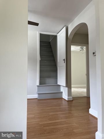 505 S HIGHLAND ST, Arlington, VA 22204