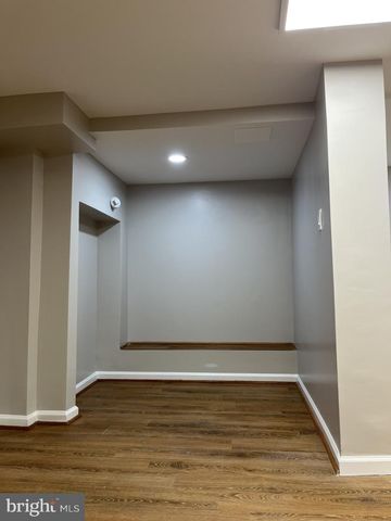 505 S HIGHLAND ST, Arlington, VA 22204