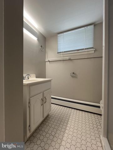 505 S HIGHLAND ST, Arlington, VA 22204