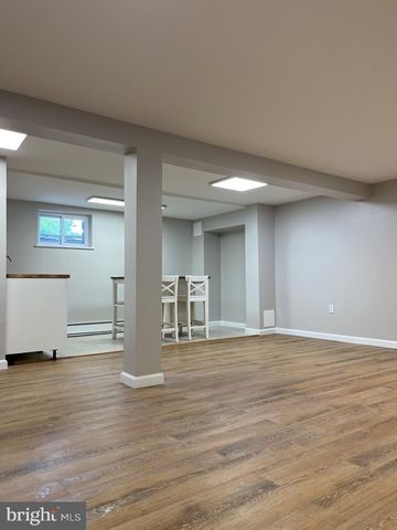 505 S HIGHLAND ST, Arlington, VA 22204