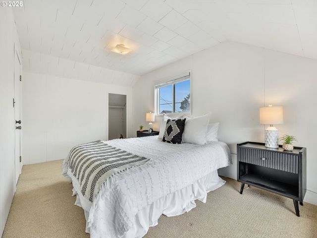 560 S Downing St, Seaside, OR 97138