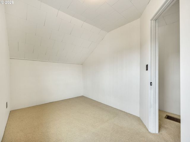 560 S Downing St, Seaside, OR 97138