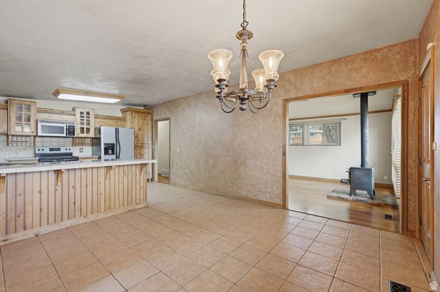 1531 W OLIVE ST, Taylorsville, UT 84123