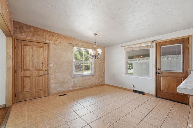 1531 W OLIVE ST, Taylorsville, UT 84123