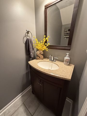 4045 Rhythm Dr, Smyrna, TN 37167