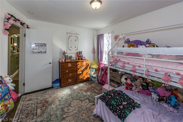 3303 Liggett Drive, Parma, OH 44134