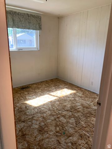 5135 S 1000 E, Murray, UT 84117
