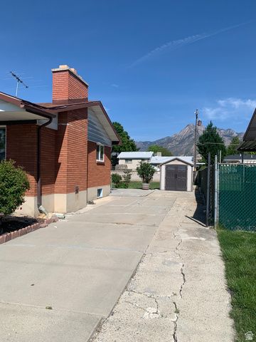 5135 S 1000 E, Murray, UT 84117