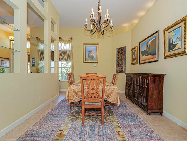 1155 SW 18th St Street SW, Vero Beach, FL 32962