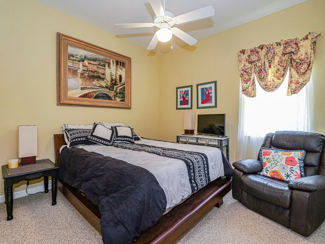 1155 SW 18th St Street SW, Vero Beach, FL 32962