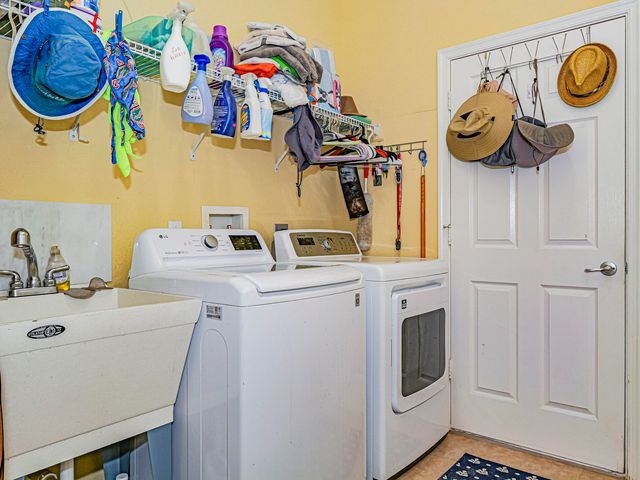 1155 SW 18th St Street SW, Vero Beach, FL 32962