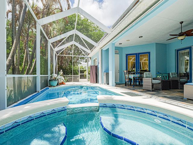 1155 SW 18th St Street SW, Vero Beach, FL 32962
