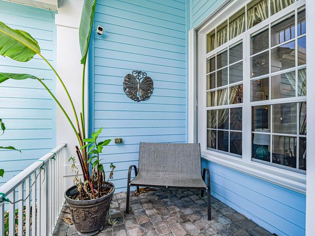 1155 SW 18th St Street SW, Vero Beach, FL 32962