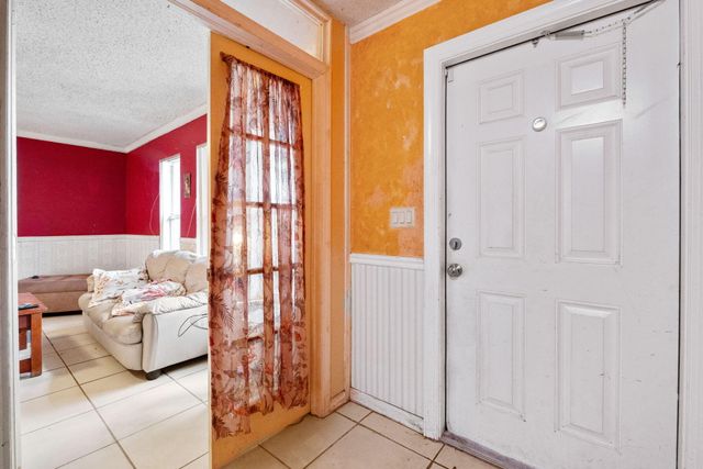 10805 NW 40th Street, Coral Springs, FL 33065