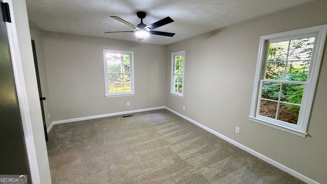 66 Fox Drive, Dallas, GA 30157