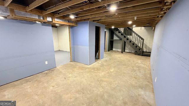 66 Fox Drive, Dallas, GA 30157