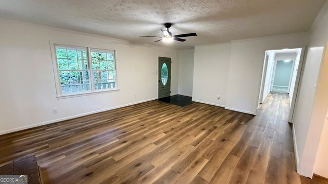 66 Fox Drive, Dallas, GA 30157