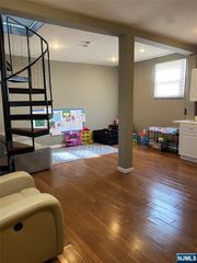 252 Degraw Avenue, Teaneck, NJ 07666