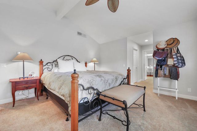 209 Bouquet Canyon Drive, Palm Desert, CA 92211