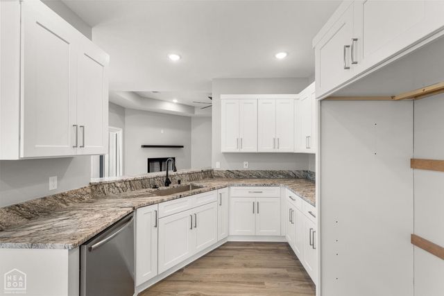 28 Sisney Drive, Ash Flat, AR 72513