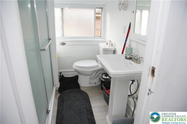 1831 Hamilton, Allentown City, PA 18104