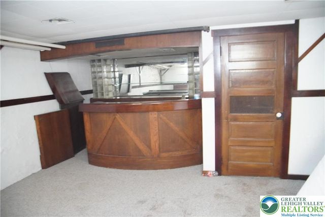 1831 Hamilton, Allentown City, PA 18104