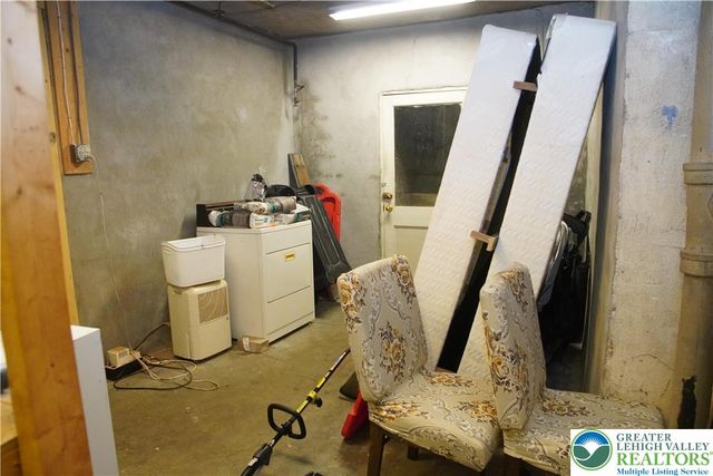 1831 Hamilton, Allentown City, PA 18104