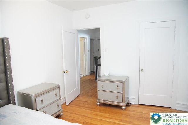 1831 Hamilton, Allentown City, PA 18104