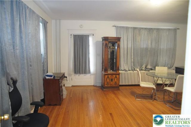 1831 Hamilton, Allentown City, PA 18104