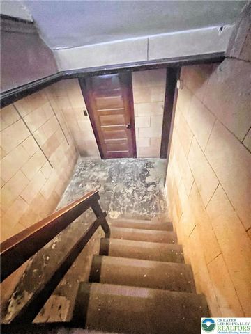 1831 Hamilton, Allentown City, PA 18104