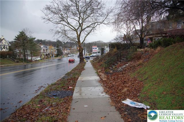 1831 Hamilton, Allentown City, PA 18104