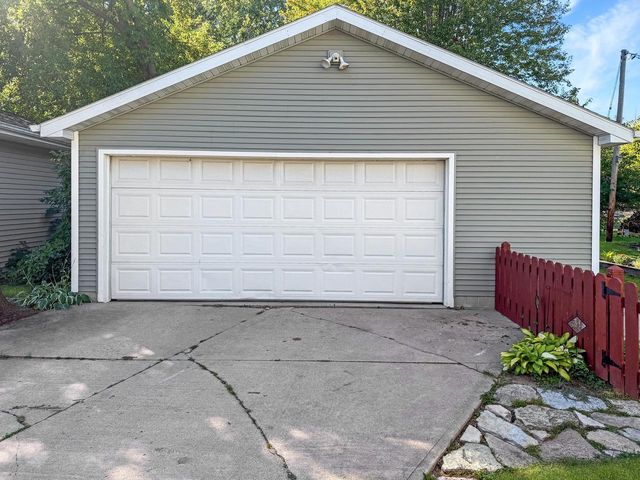713 S MASON STREET, Appleton, WI 54914