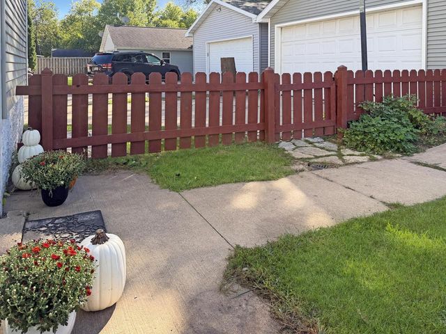 713 S MASON STREET, Appleton, WI 54914