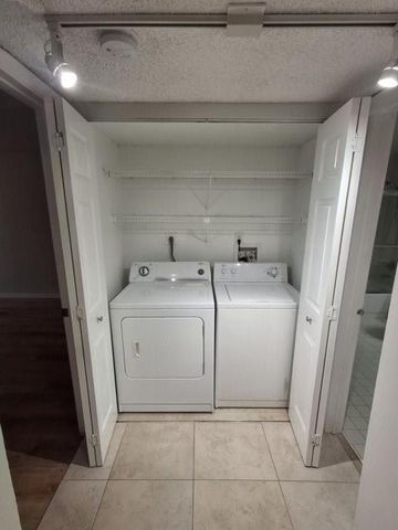 801 Lyons Road 19-204, Coconut Creek, FL 33063