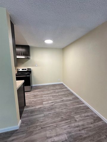 26088 Kay Ave 318, Hayward, CA 94545