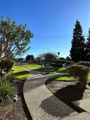 26088 Kay Ave 318, Hayward, CA 94545