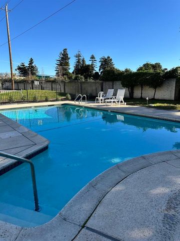 26088 Kay Ave 318, Hayward, CA 94545