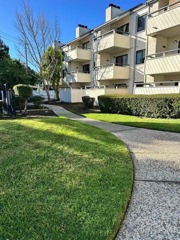 26088 Kay Ave 318, Hayward, CA 94545