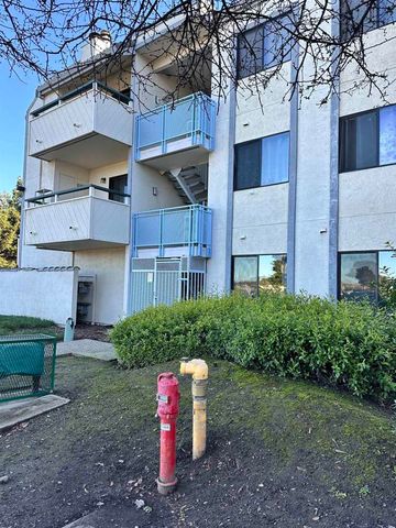 26088 Kay Ave 318, Hayward, CA 94545