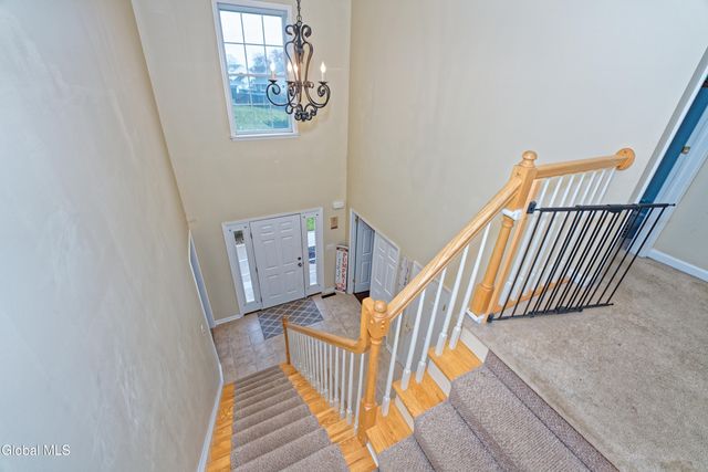 8 Jordan Lane, Glenville, NY 12302