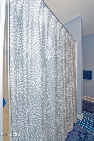 8 Jordan Lane, Glenville, NY 12302