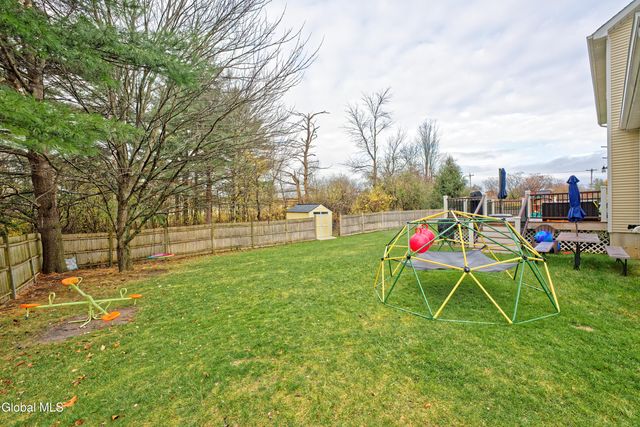 8 Jordan Lane, Glenville, NY 12302