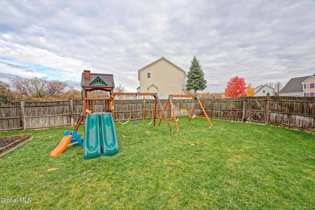 8 Jordan Lane, Glenville, NY 12302