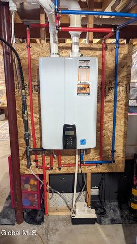 8 Jordan Lane, Glenville, NY 12302