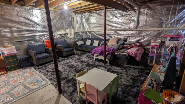 8 Jordan Lane, Glenville, NY 12302