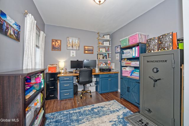 8 Jordan Lane, Glenville, NY 12302